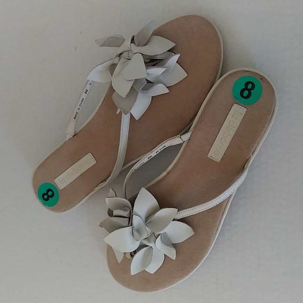 Liz Claiborne sandals SZ 8 NWOB